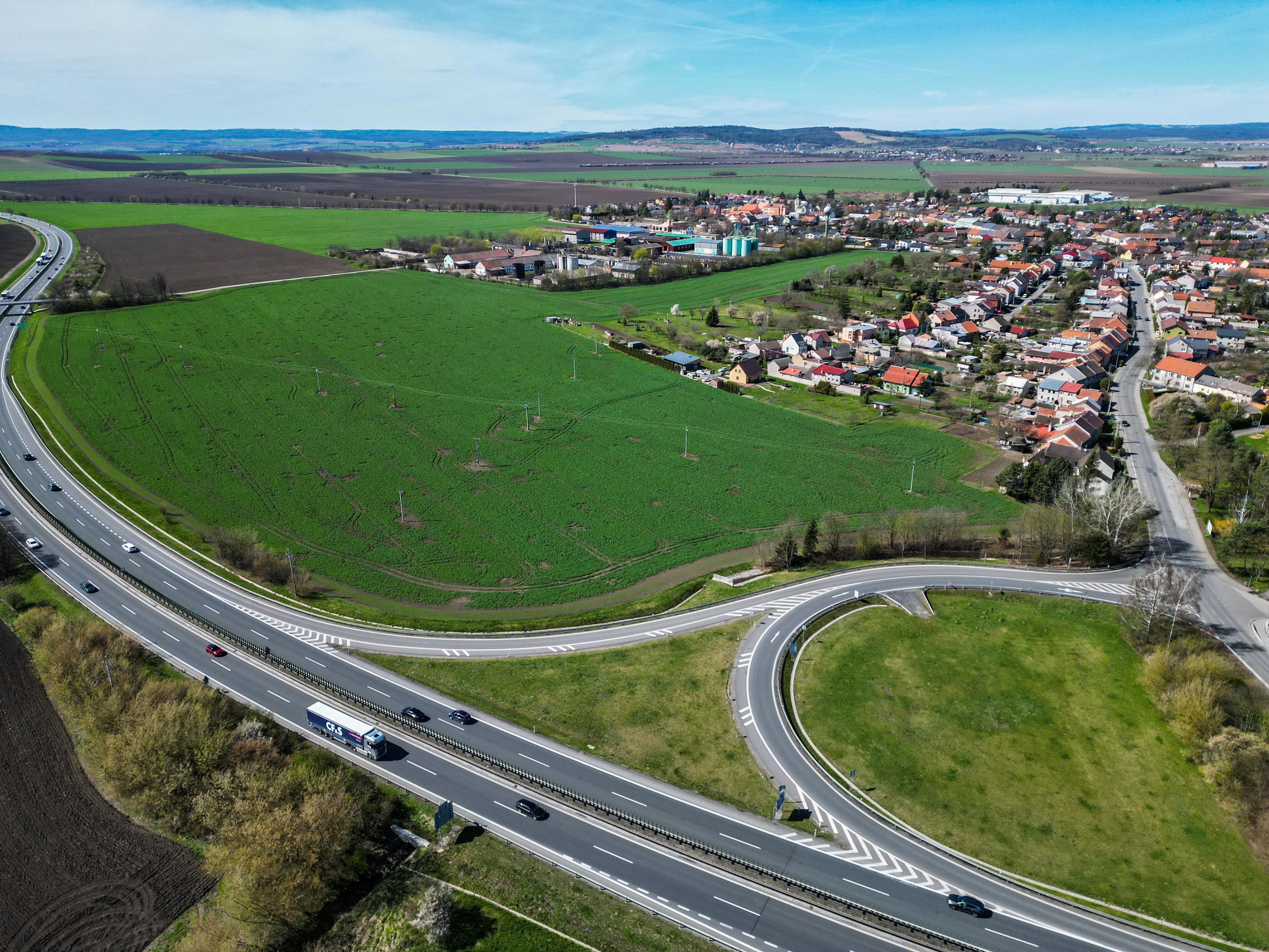 Prodej komerčního pozemku v územní rezervě - obrázek č.3