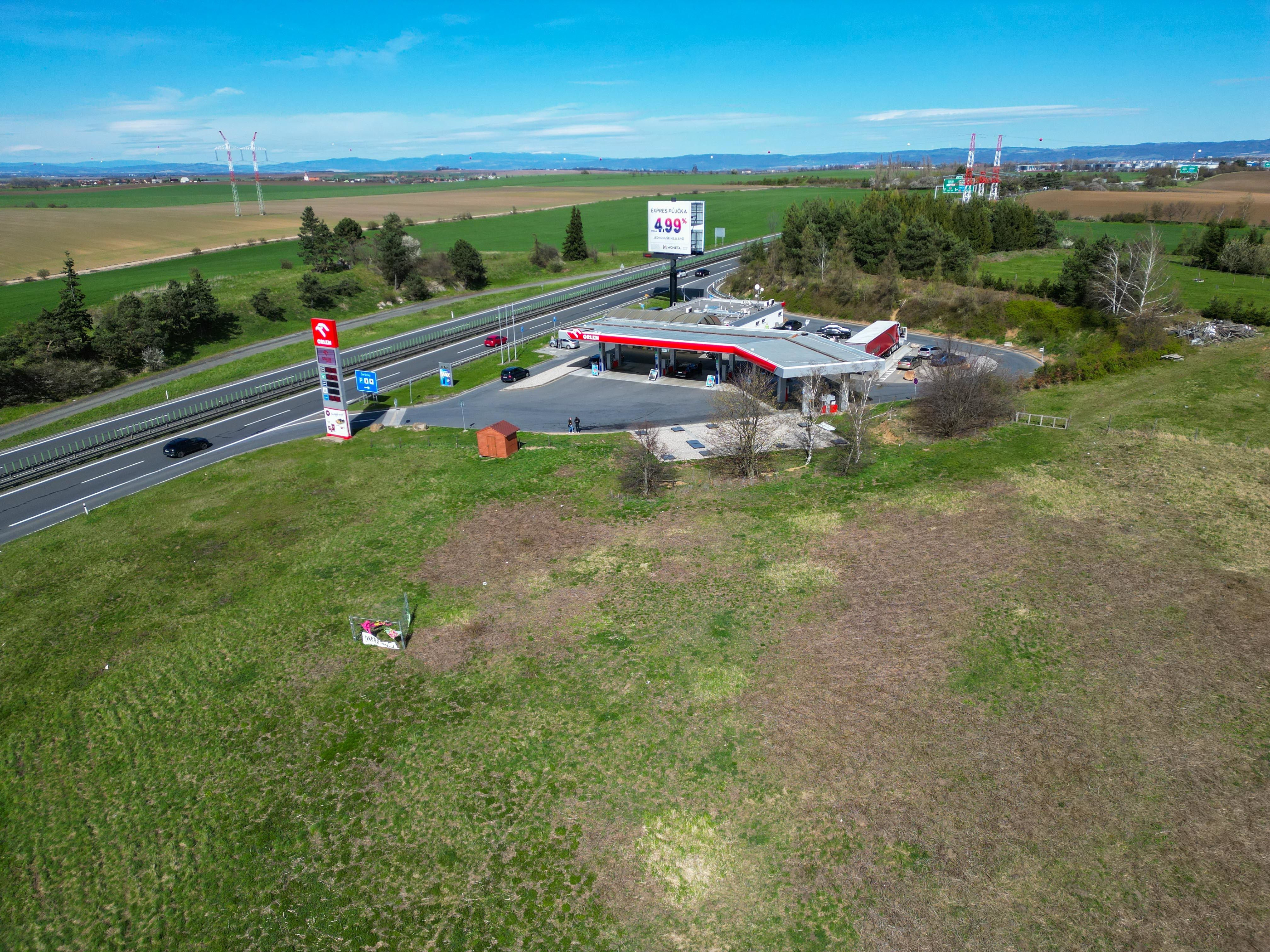 Prodej komerčního pozemku u Olomouce - obrázek č.9