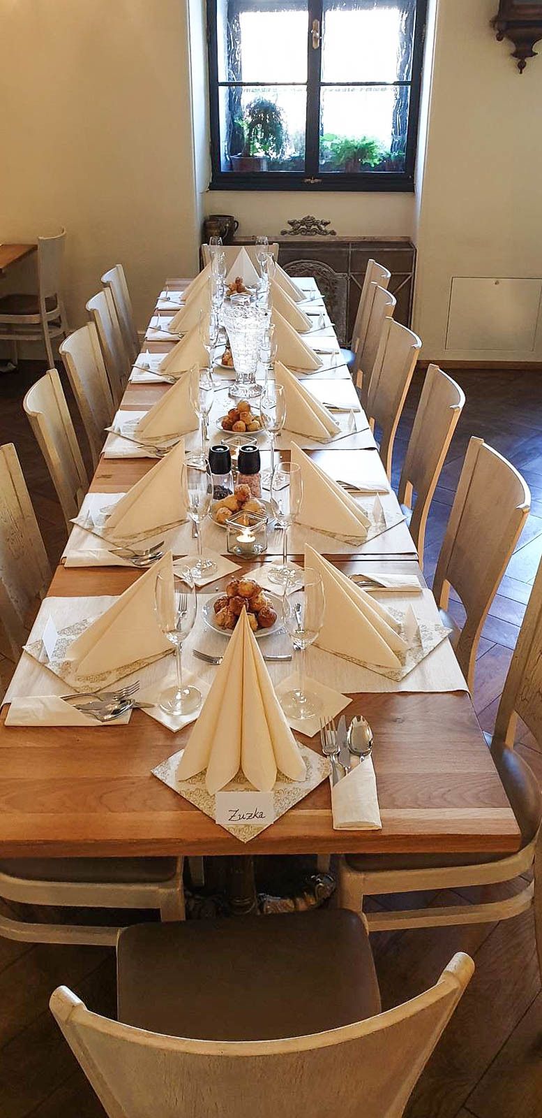 Pronájem stylové restaurace s vinárnou v Prostějově - obrázek č.8