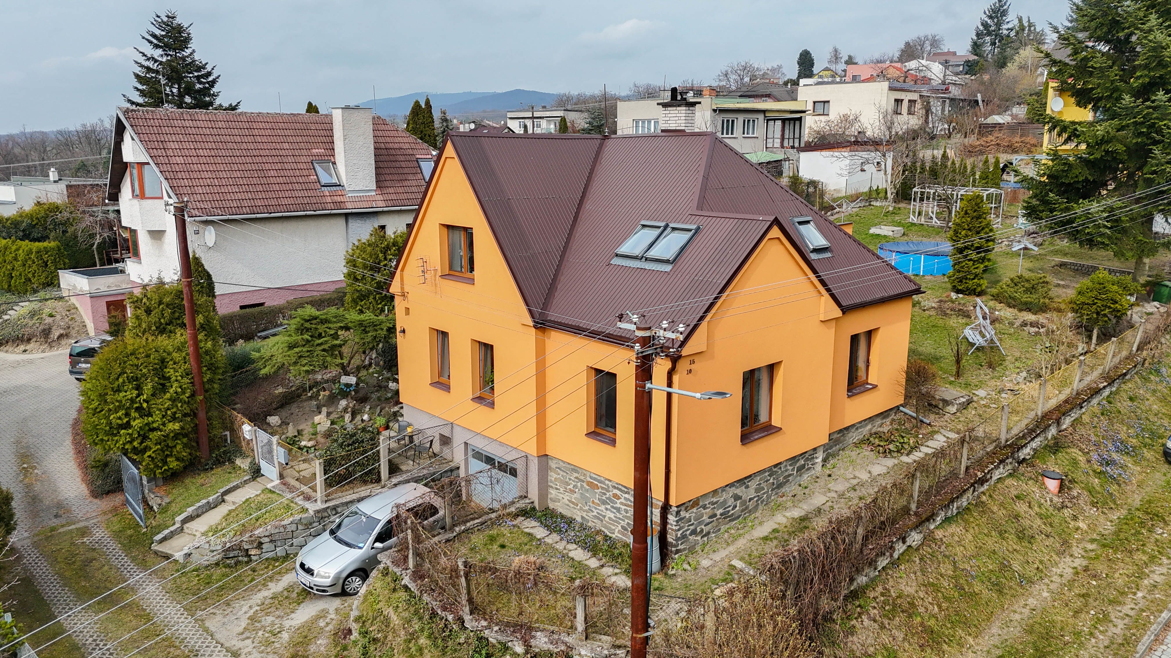 Prodej rodinného domu ve Šternberku, ulice Na Valech - obrázek č.1