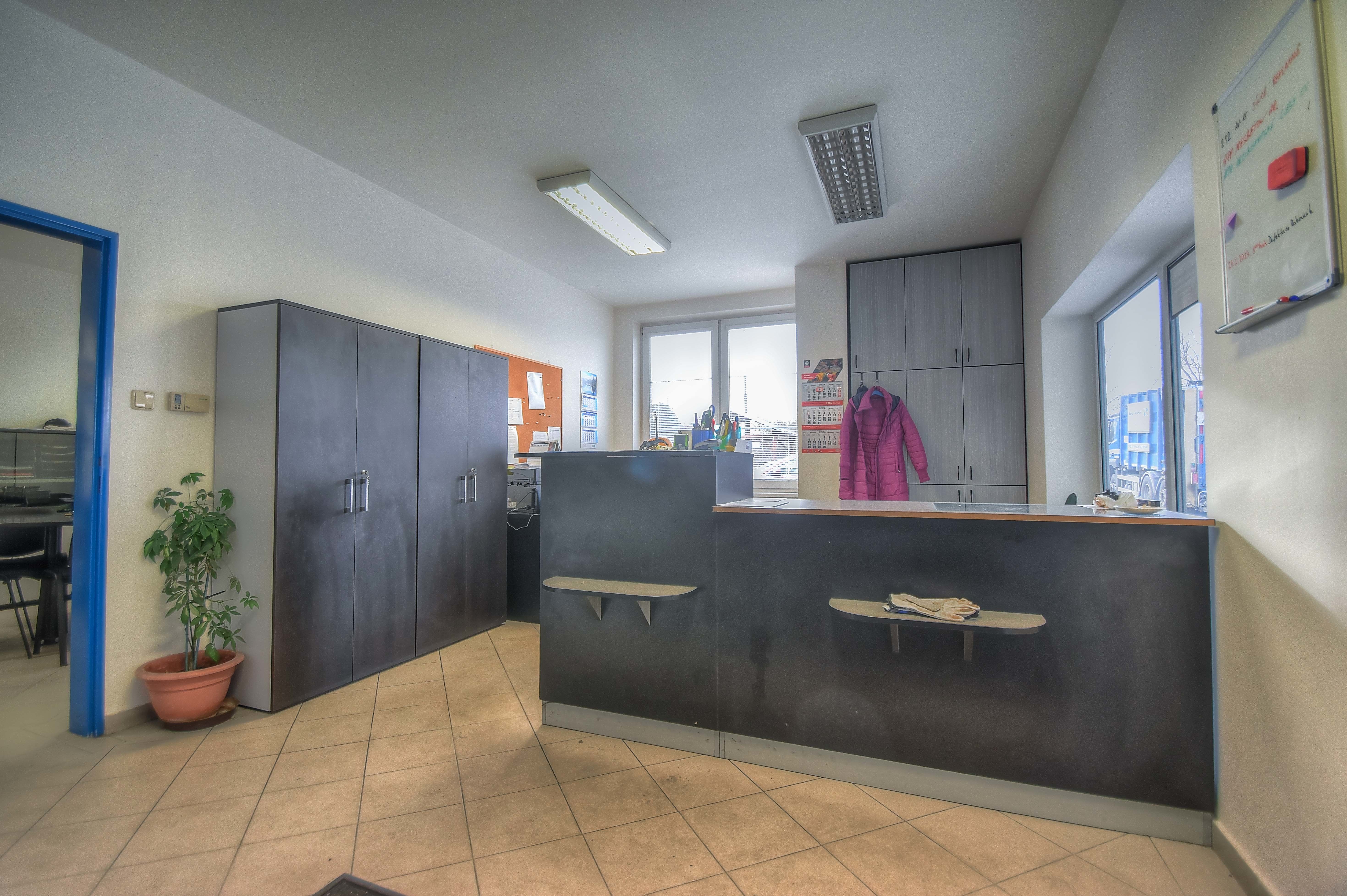 Prodej nebytových prostor a pozemků v Olomouci-Chválkovicích - obrázek č.16