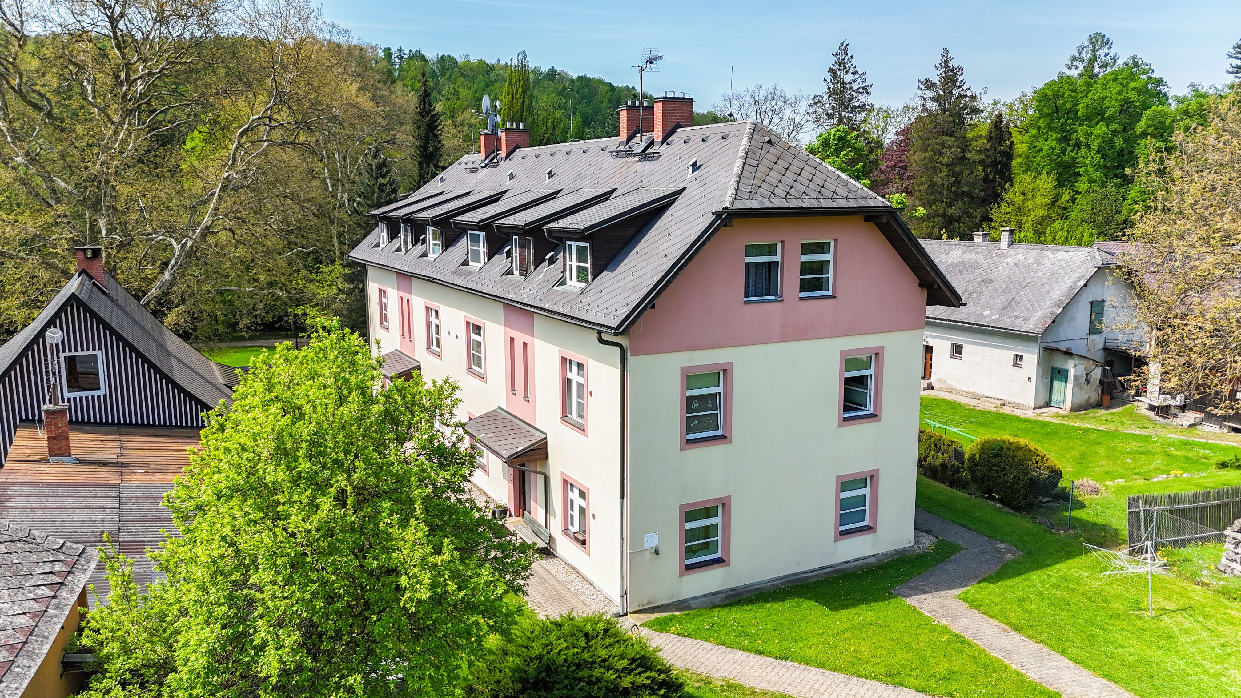 Prodej bytu v Sobotíně - titulní obrázek