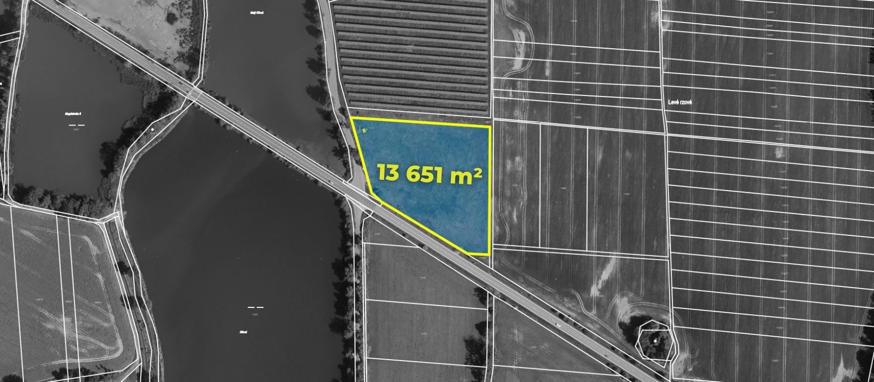 Prodej, Stavební pozemek, 13.651m2, Hustopeče nad Bečvou - titulní obrázek