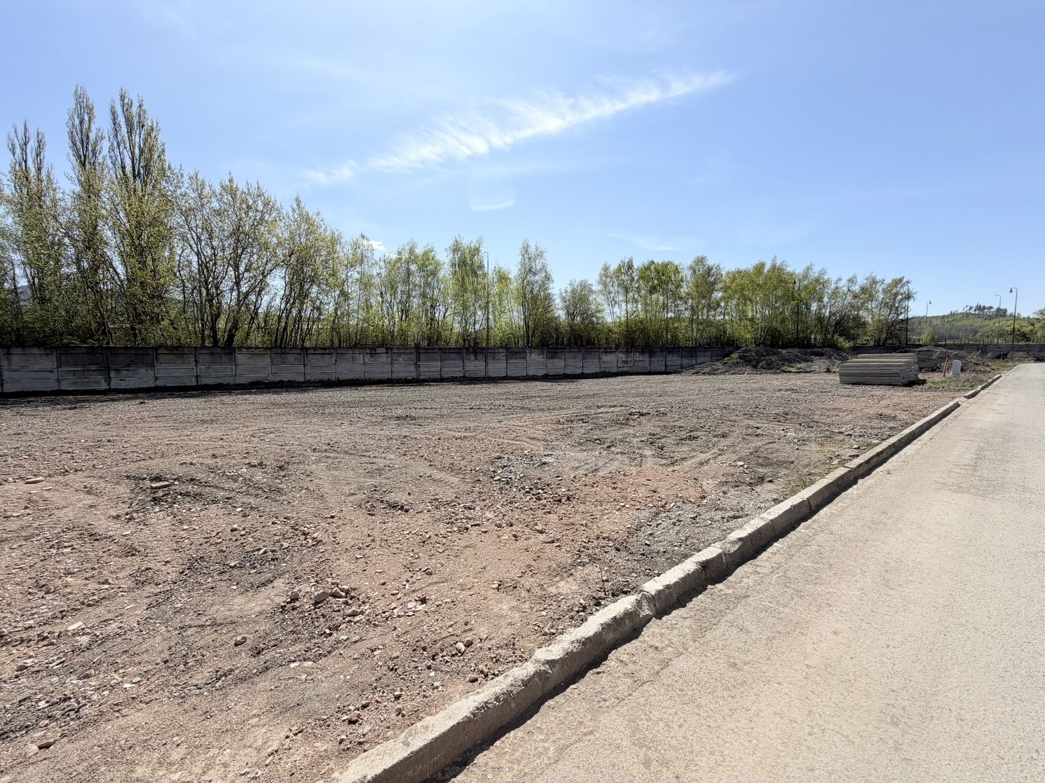 Pronájem , Komerční pozemek, 6.000m2, Bystřice pod Hostýnem - titulní obrázek